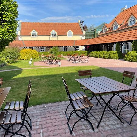 Hotel Bechnerův statek Lány Exterior foto